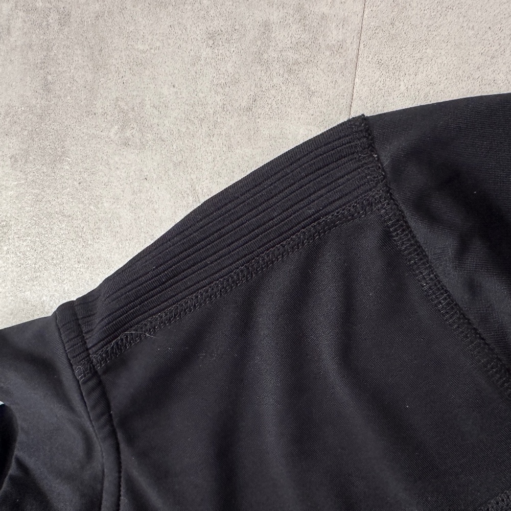 Men's Spyder Active Black 1/4 zip pullover w/red accents: Prow-B Size XL - Picture 10 of 11